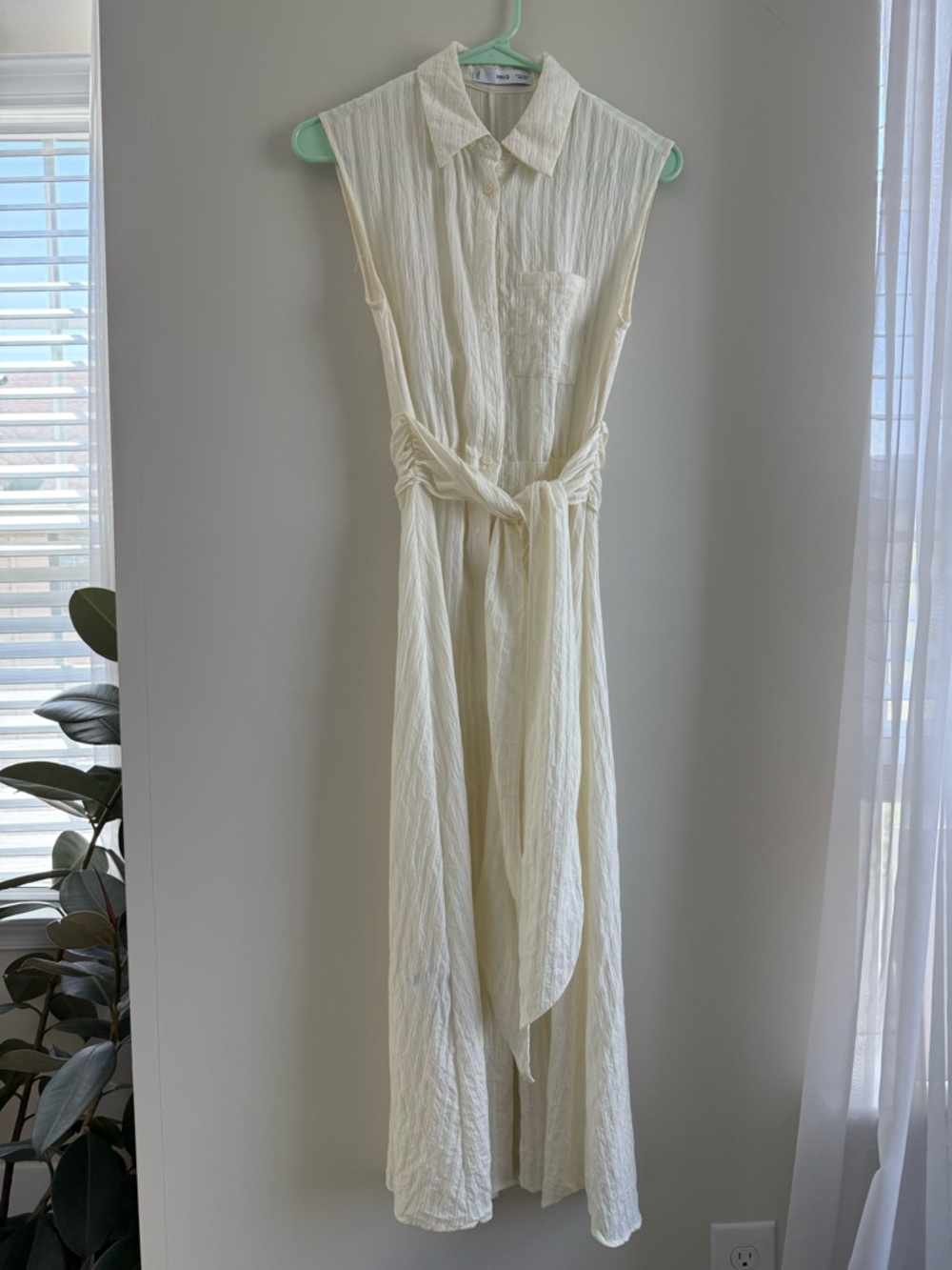 MANGO Sleeveless Cream Tie-Waist Midi Shirt Dress